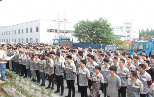 鈑金事業(yè)部積極相應(yīng)號(hào)召，召開(kāi)全事業(yè)部“安全活動(dòng)月”動(dòng)員大會(huì)